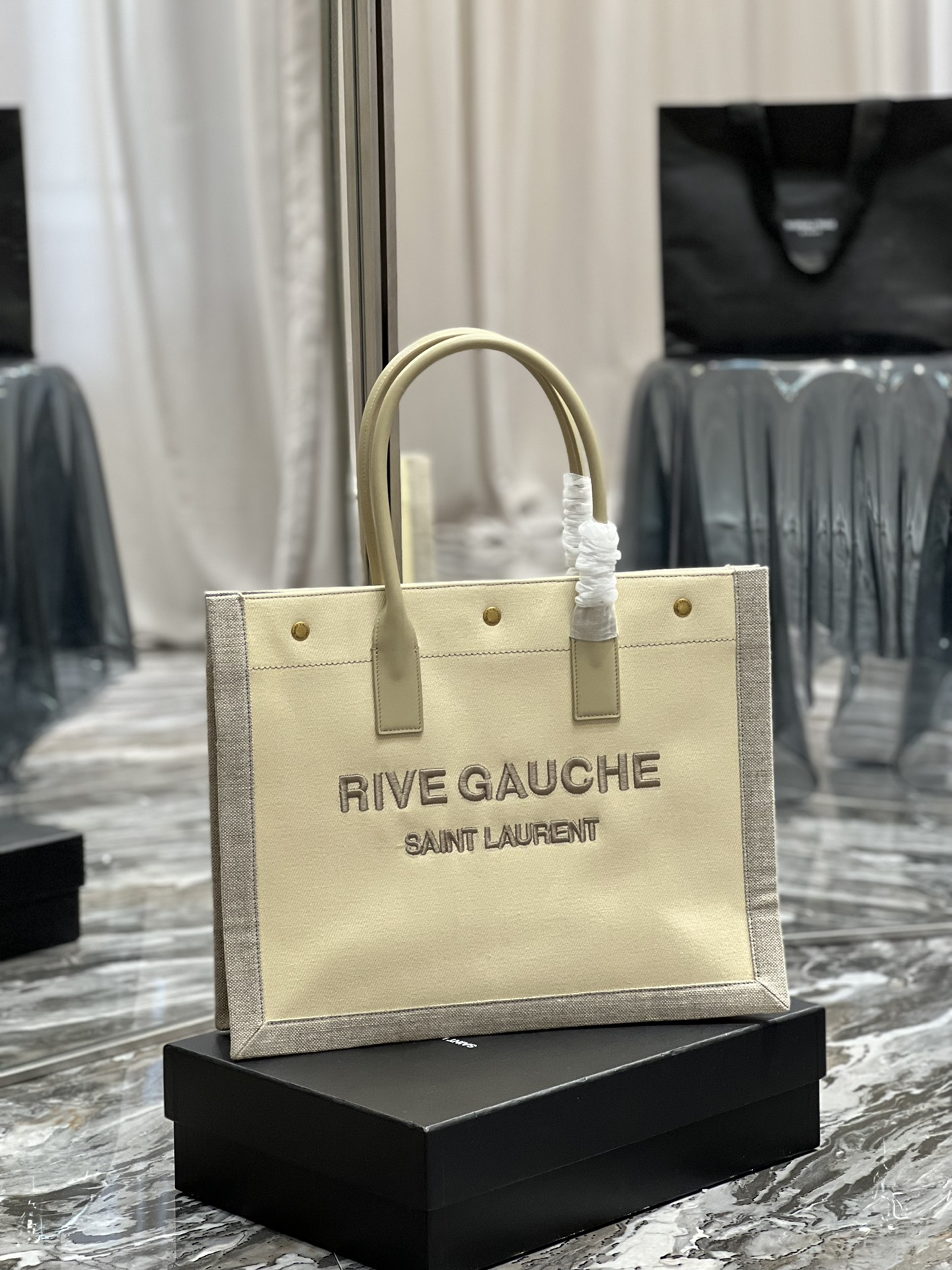 Rive Gauche Tote Bag，左岸购物袋