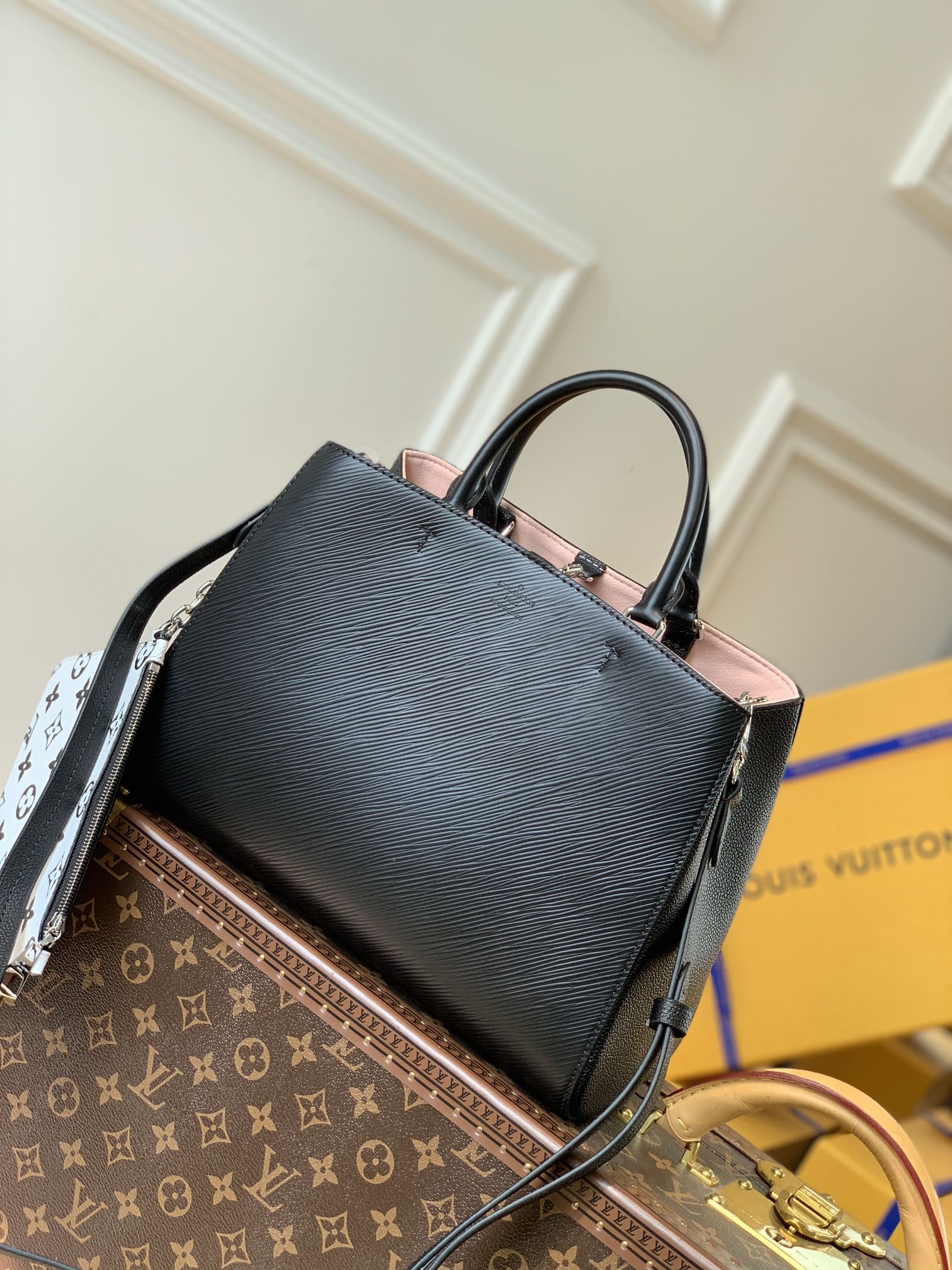 原单M59953黑色 Marelle Tote 中号手袋