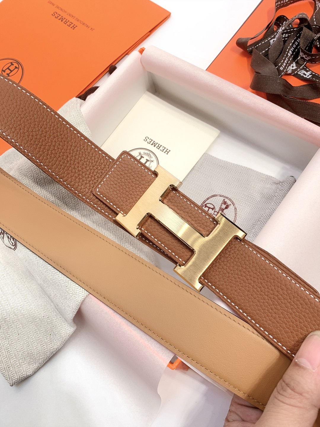 Hermes 爱马仕专柜同步 38MM