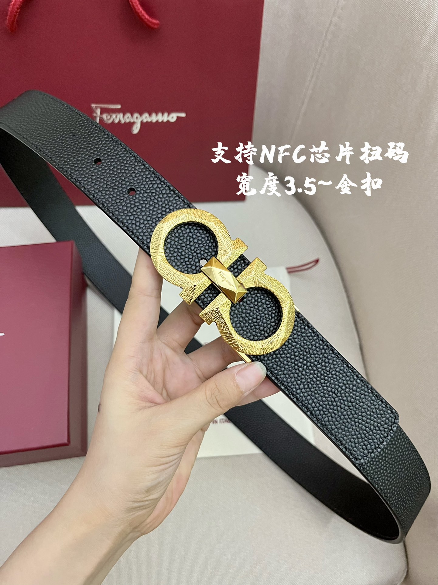 Ferragamo菲拉格慕男士专柜对版头层牛皮双面外用腰带