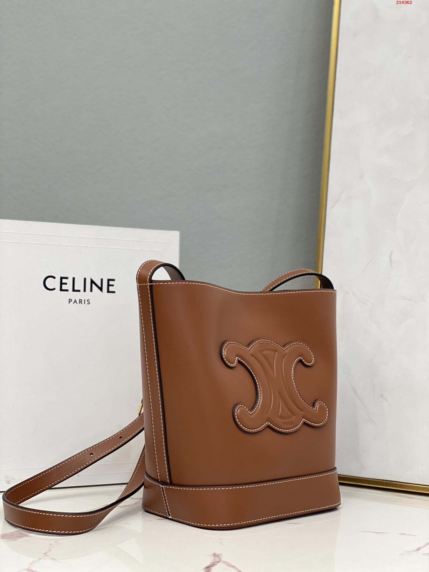 【CL家】新品 CUIR TRIOMPHE 牛皮水桶包