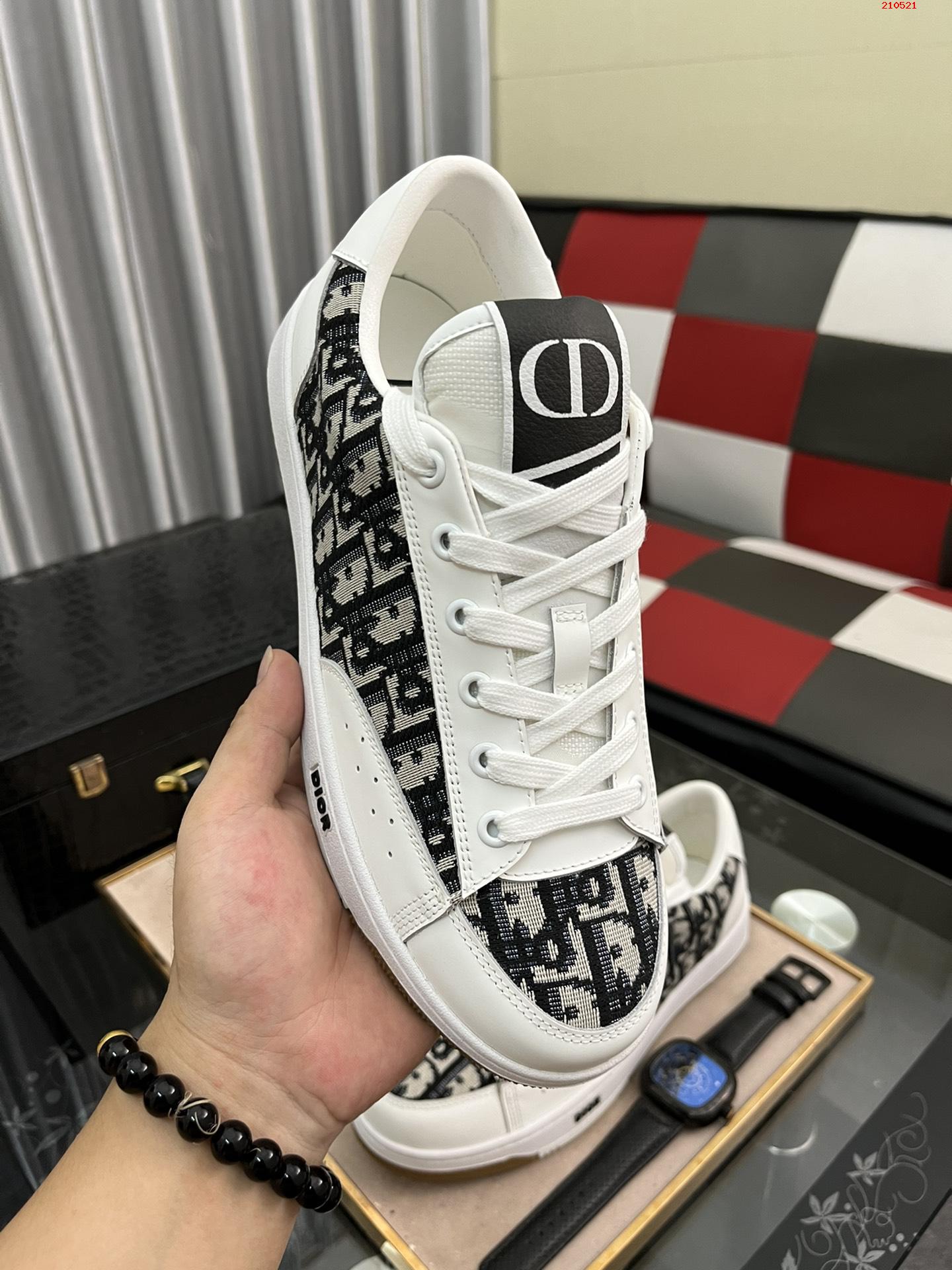 【Dior】迪奥新款高端精品，男士时尚休闲鞋