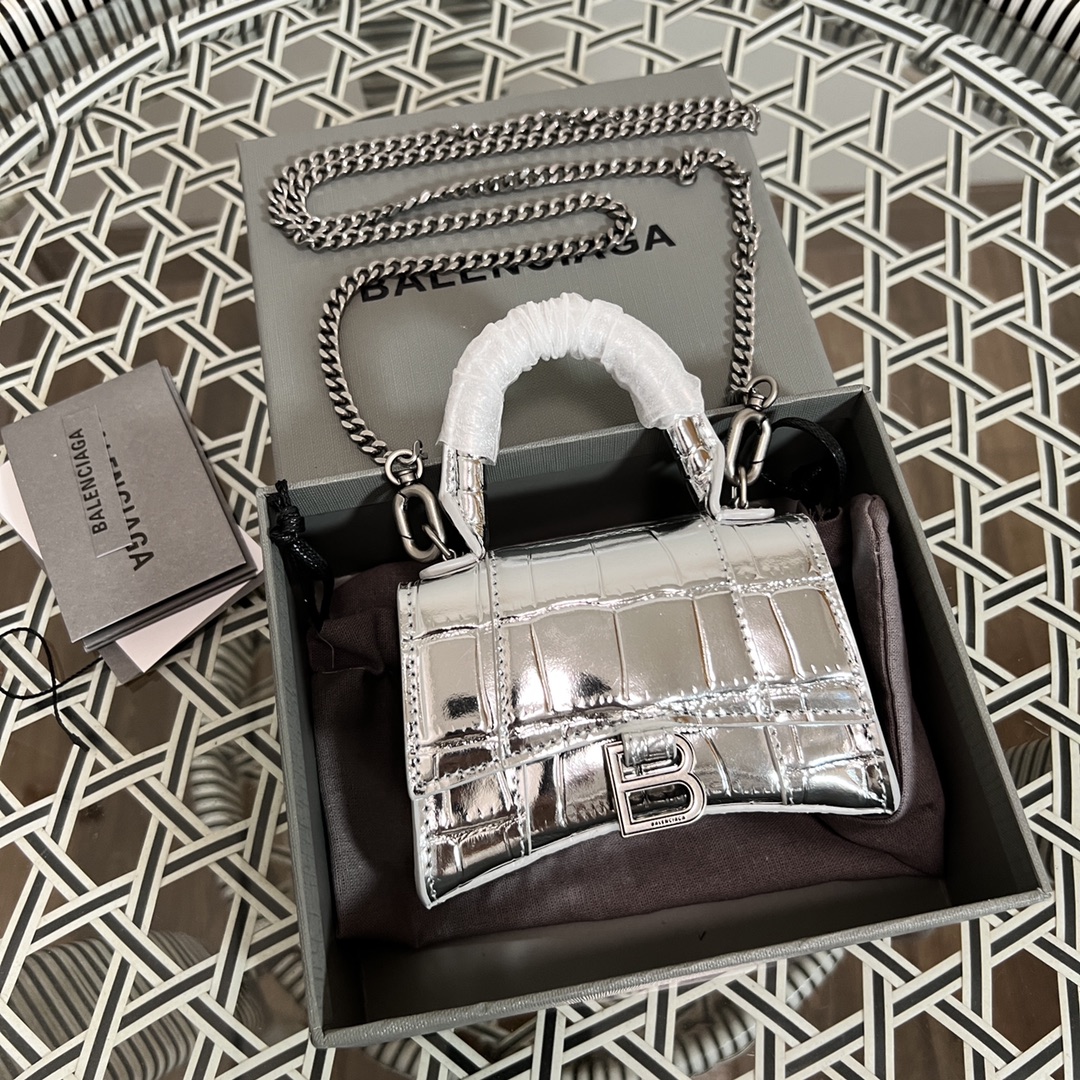 9866新款Balencixxx— Hourglass super mini 沙漏链条款超级mini沙漏包