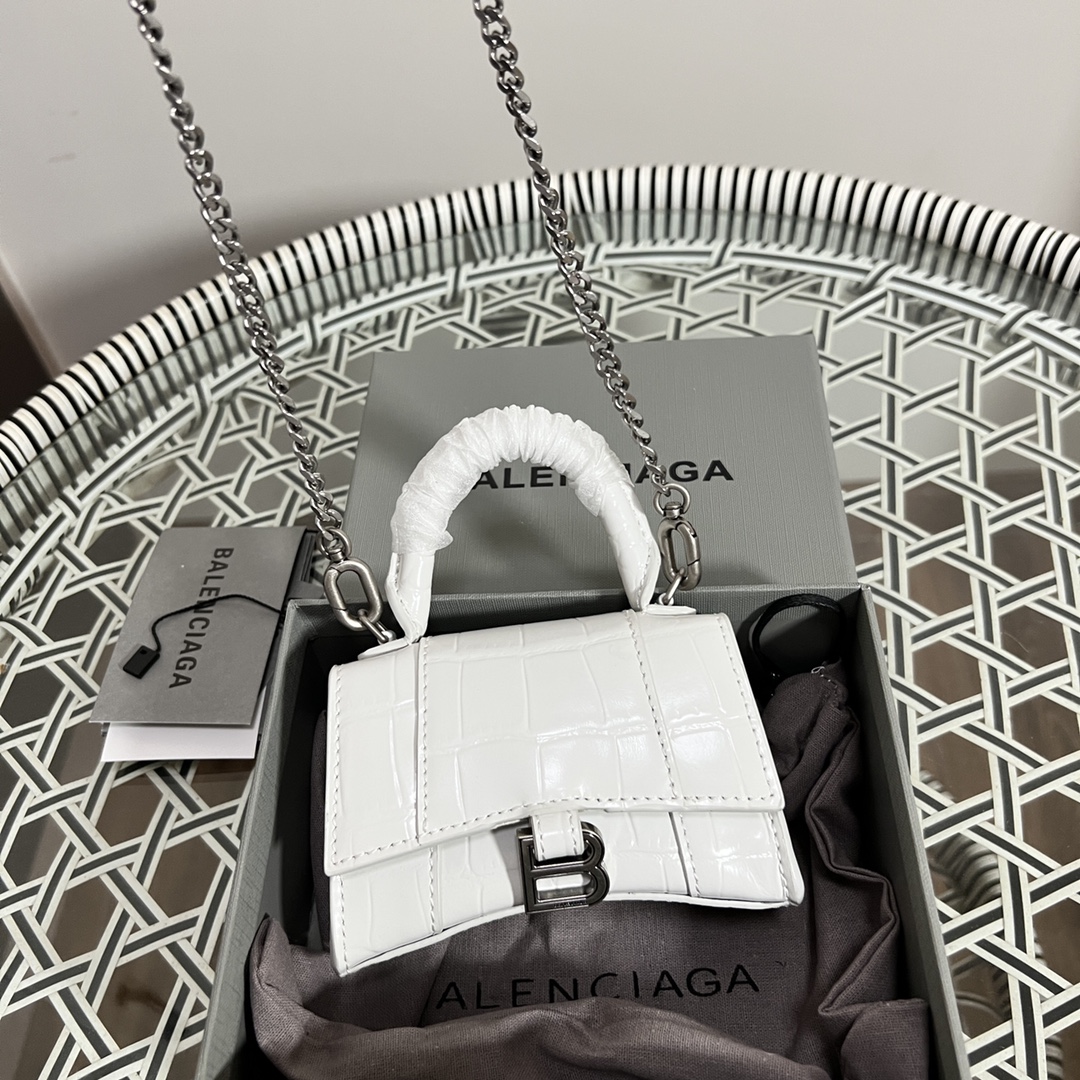 9866新款Balencixxx— Hourglass super mini 沙漏链条款超级mini沙漏包