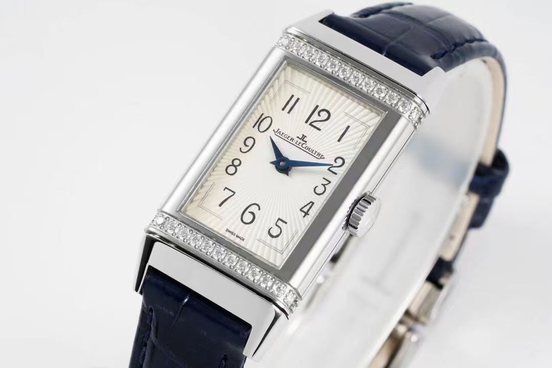  『纤长优雅 珠宝华彩』 积家Jaeger LeCoultre-翻转系列 Q3288420 （Q3288560勃艮第红REVERSO ONE ）女士石英表