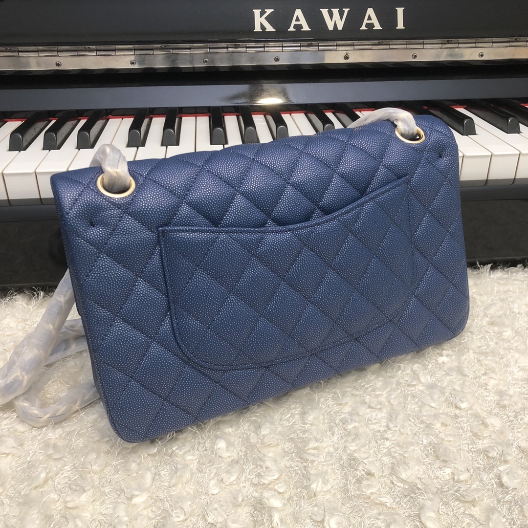 Chane1  Classic Flap Bag  A01112 鱼子酱