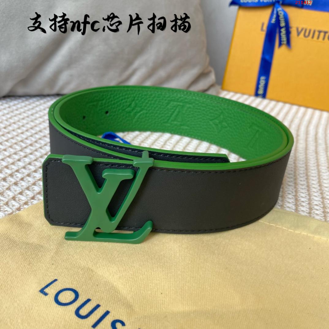 LV.路易威登  40mm宽度 可双面使用