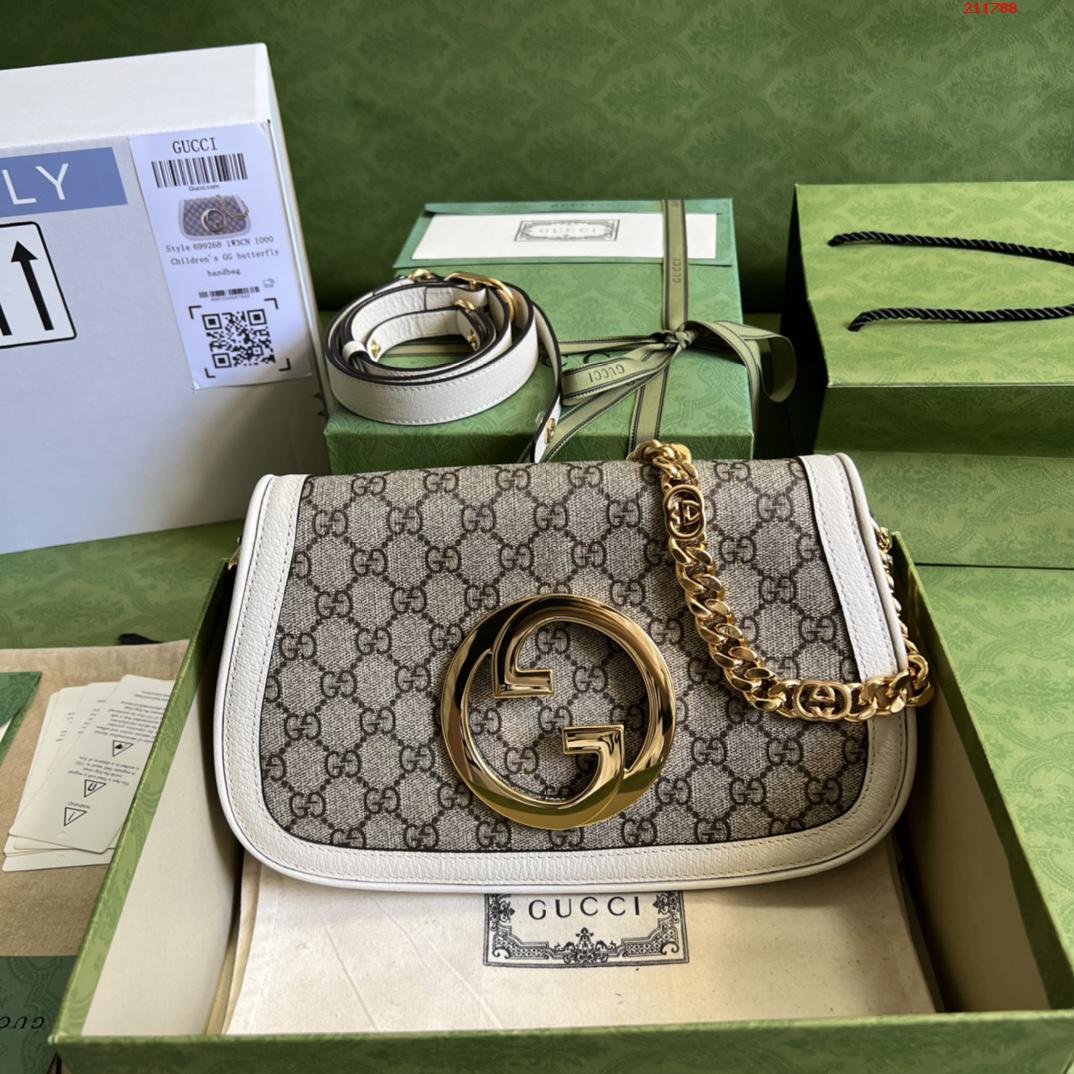 Gucci Blondie互扣老花(原厂皮老花款)699268白色 pvc。