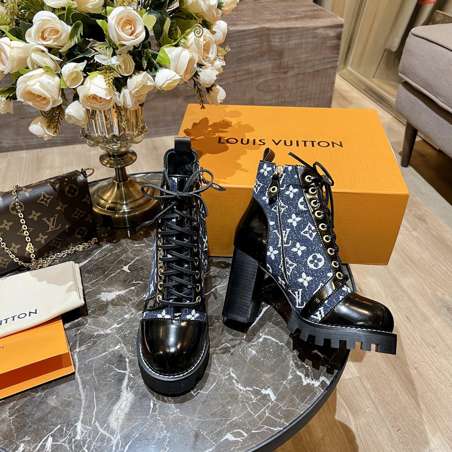 2022最新升级版本LOUIS VUITTON2022 LV欧美风时尚凉鞋