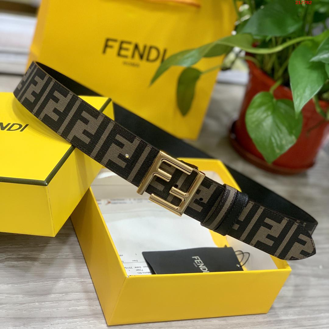 FENDI 芬迪   宽39MM 标志造型