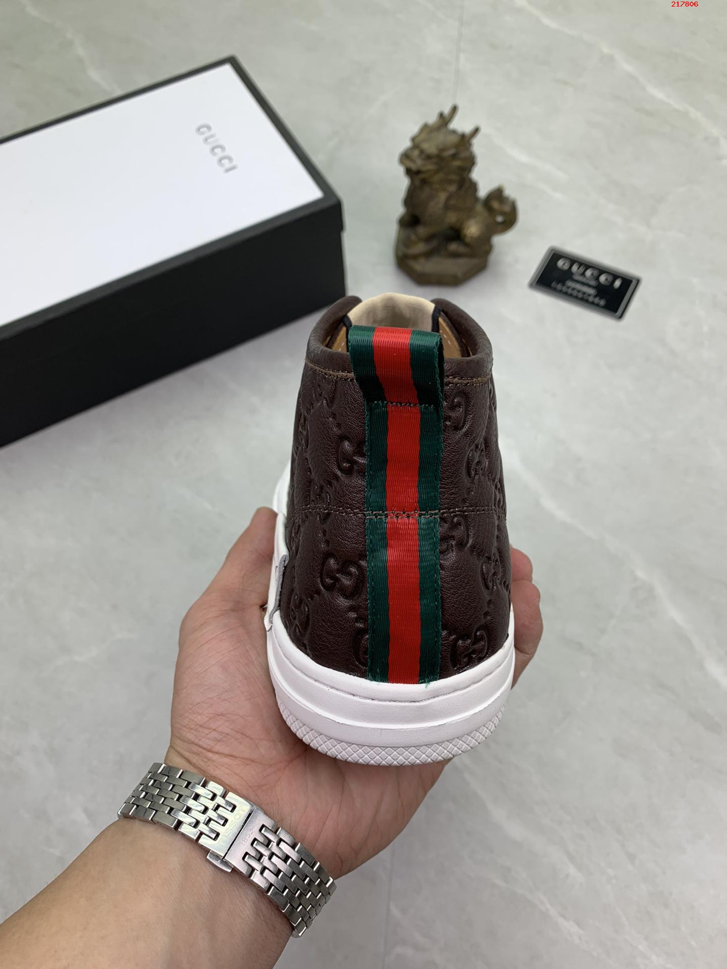 牛里   古驰 GUCCI 经典时尚高帮男鞋 专柜同步