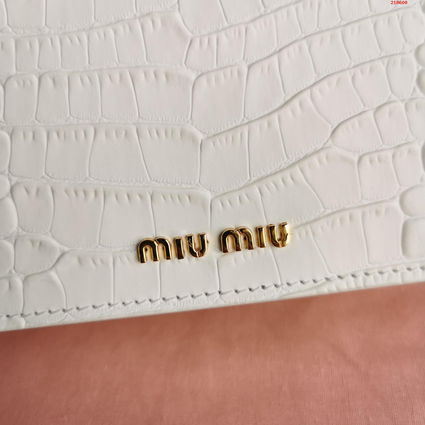 5BA196 新品Miu Lady手袋