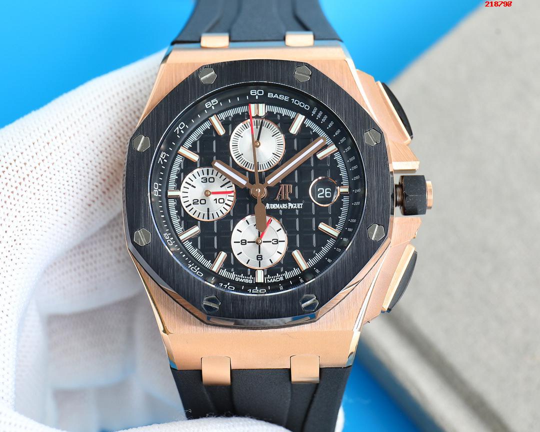 V2版 陶瓷圈口 版本    爱彼Audemars Piguet 皇家橡树离岸型限量多功能计时机械腕表 V2版