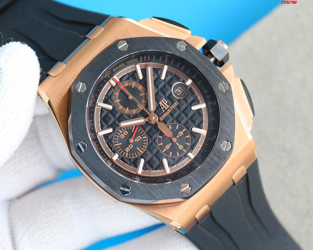 V2版 陶瓷圈口 版本    爱彼Audemars Piguet 皇家橡树离岸型限量多功能计时机械腕表 V2版