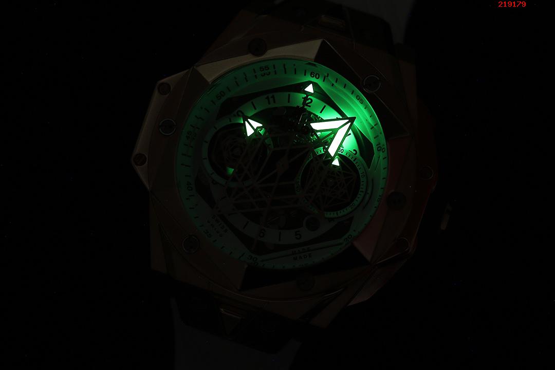 Hublot  宇舶   恒宝 全新Big Bang Sang Bleu II 刺青腕表  A42 