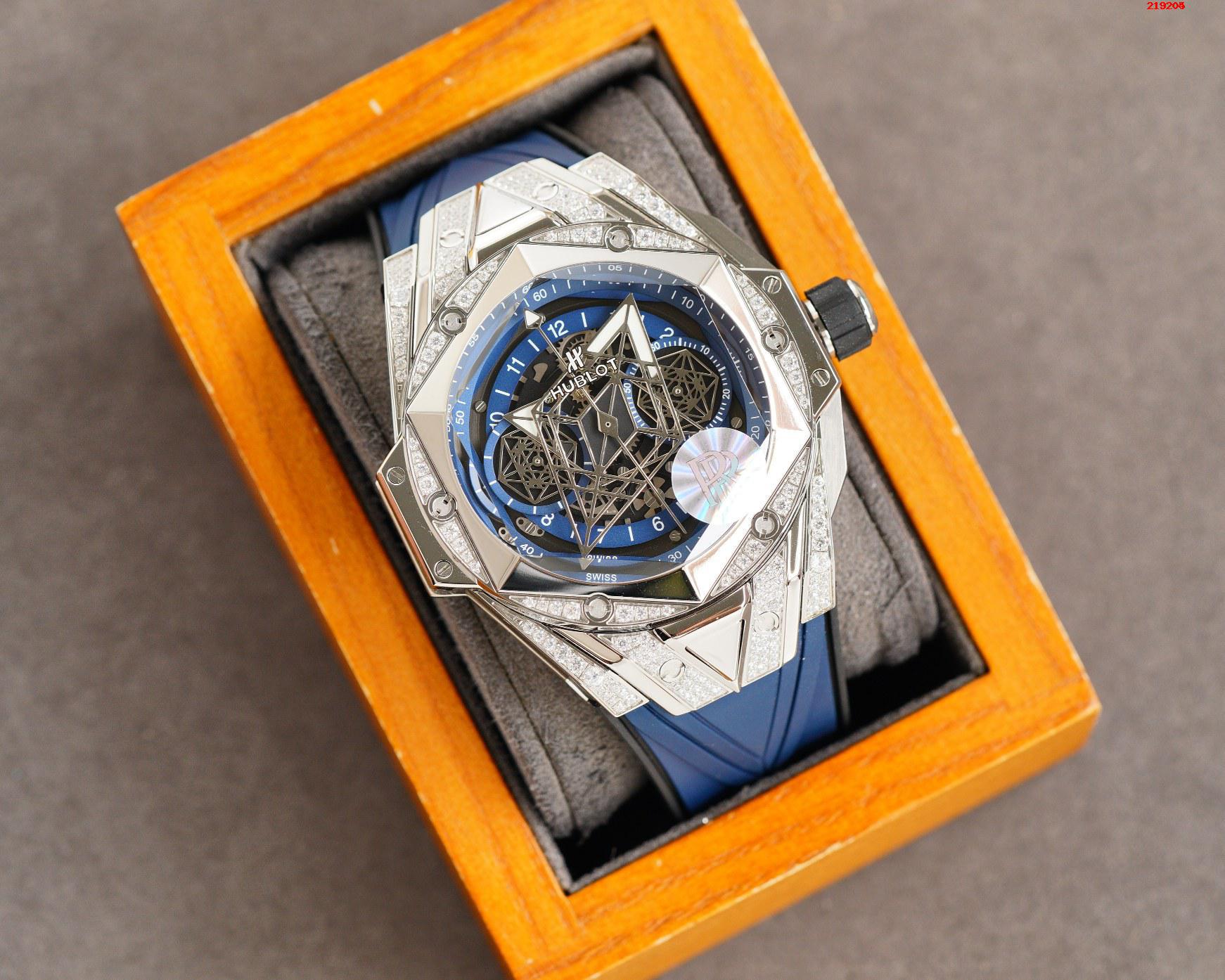 R厂出品 Hublot 宇舶 全新Big Bang Sang Bleu II 刺青腕表  