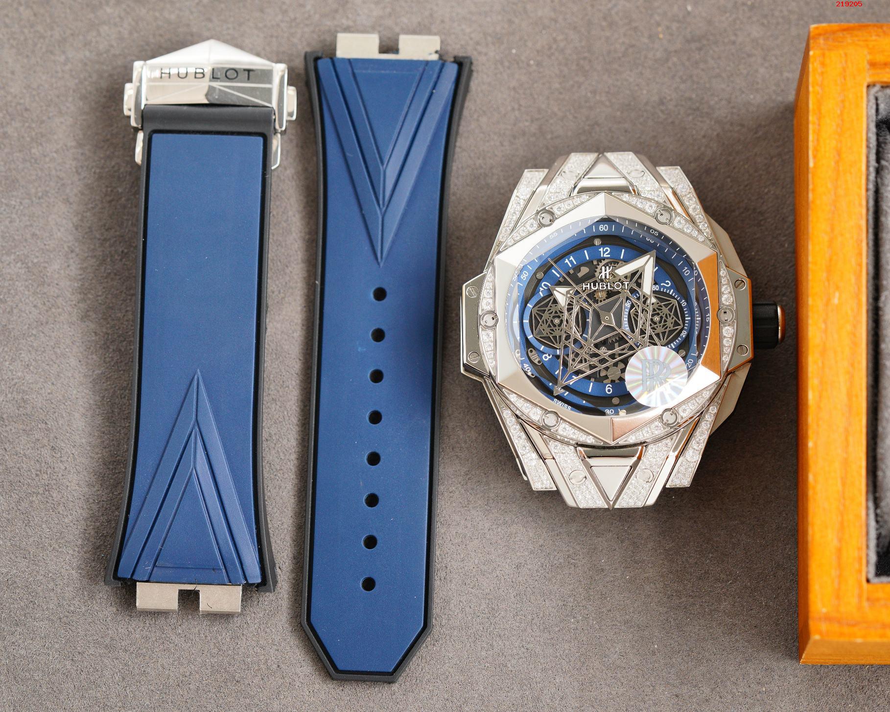 R厂出品 Hublot 宇舶 全新Big Bang Sang Bleu II 刺青腕表  