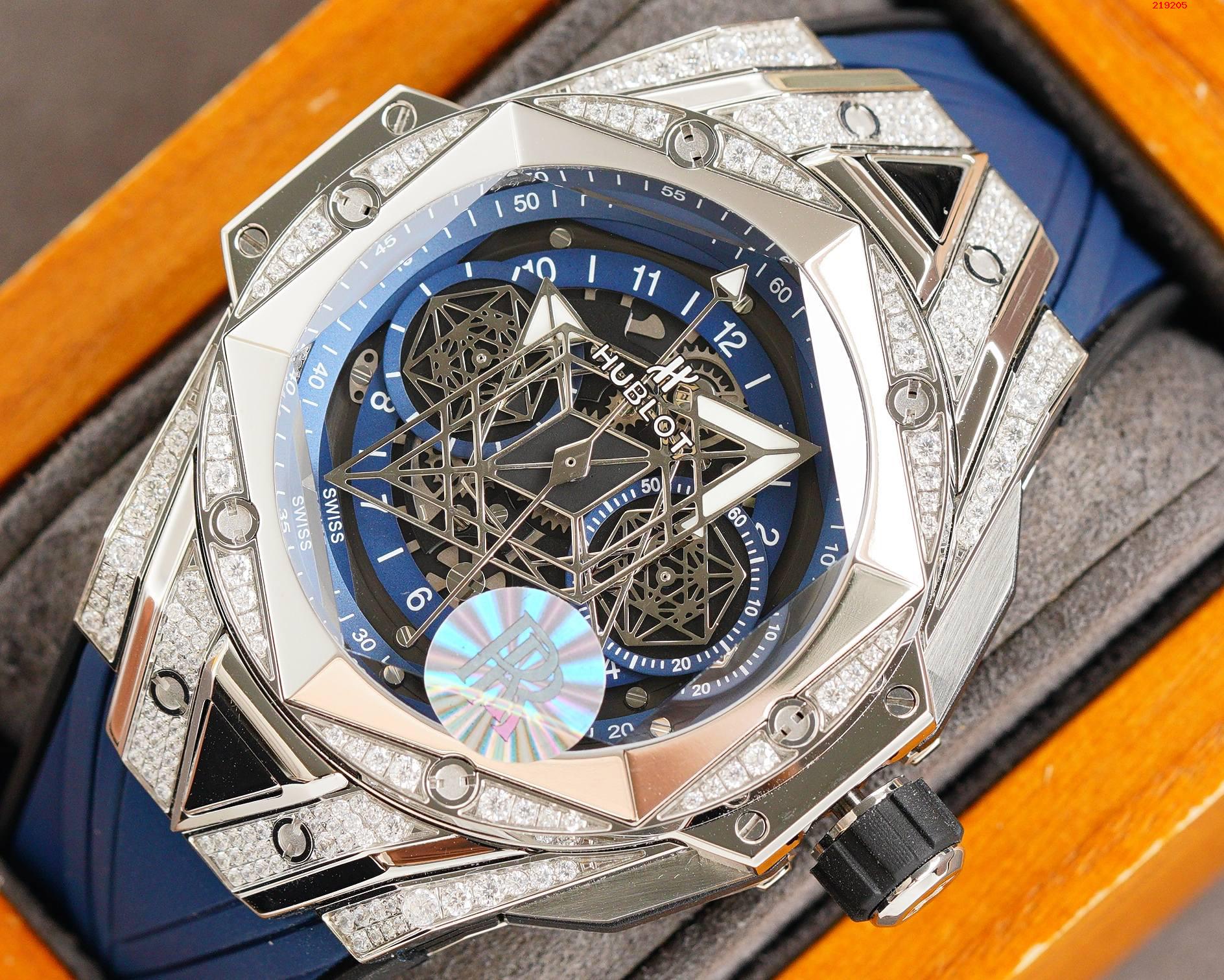 R厂出品 Hublot 宇舶 全新Big Bang Sang Bleu II 刺青腕表  