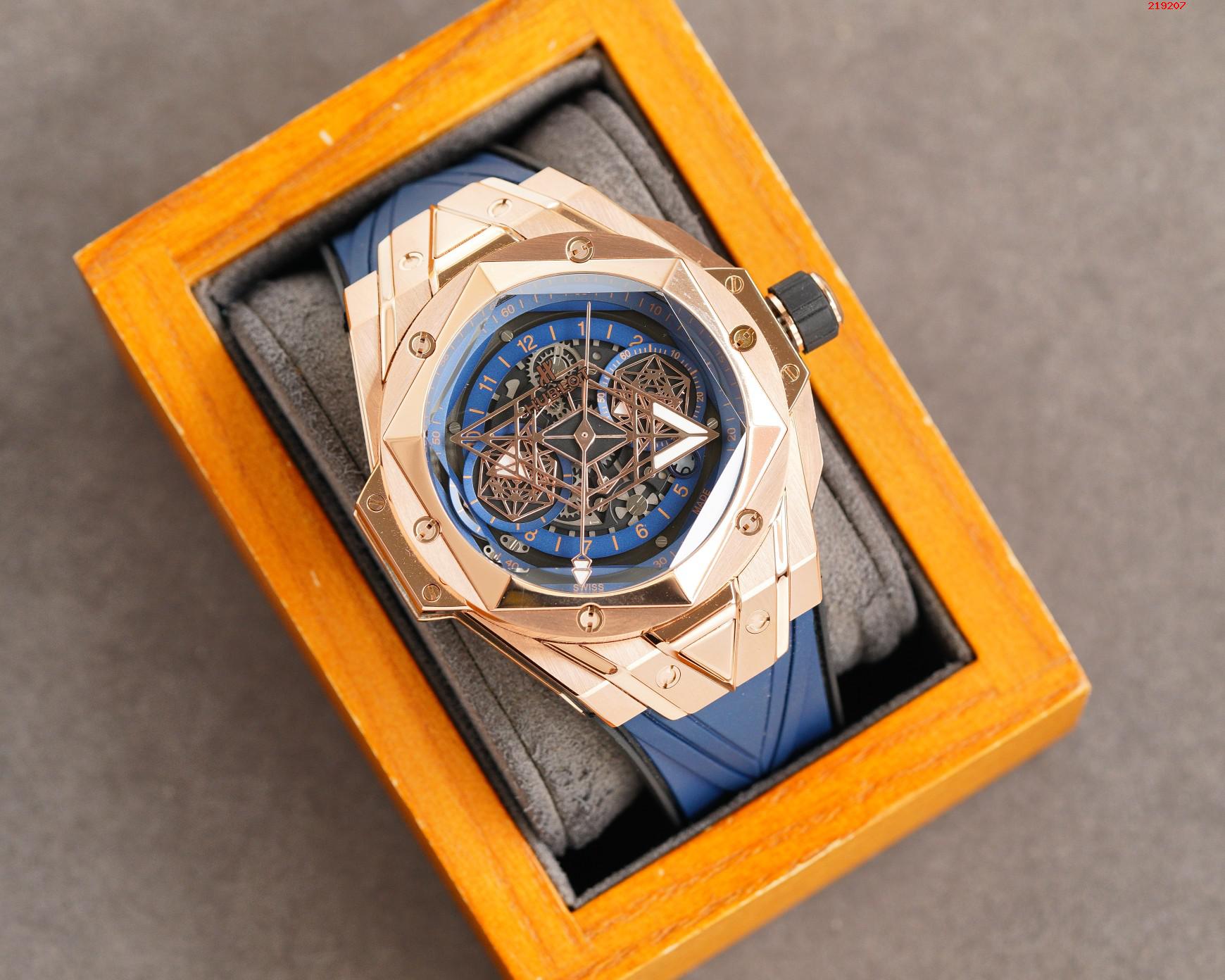 R厂出品 Hublot 宇舶 全新Big Bang Sang Bleu II 刺青腕表  