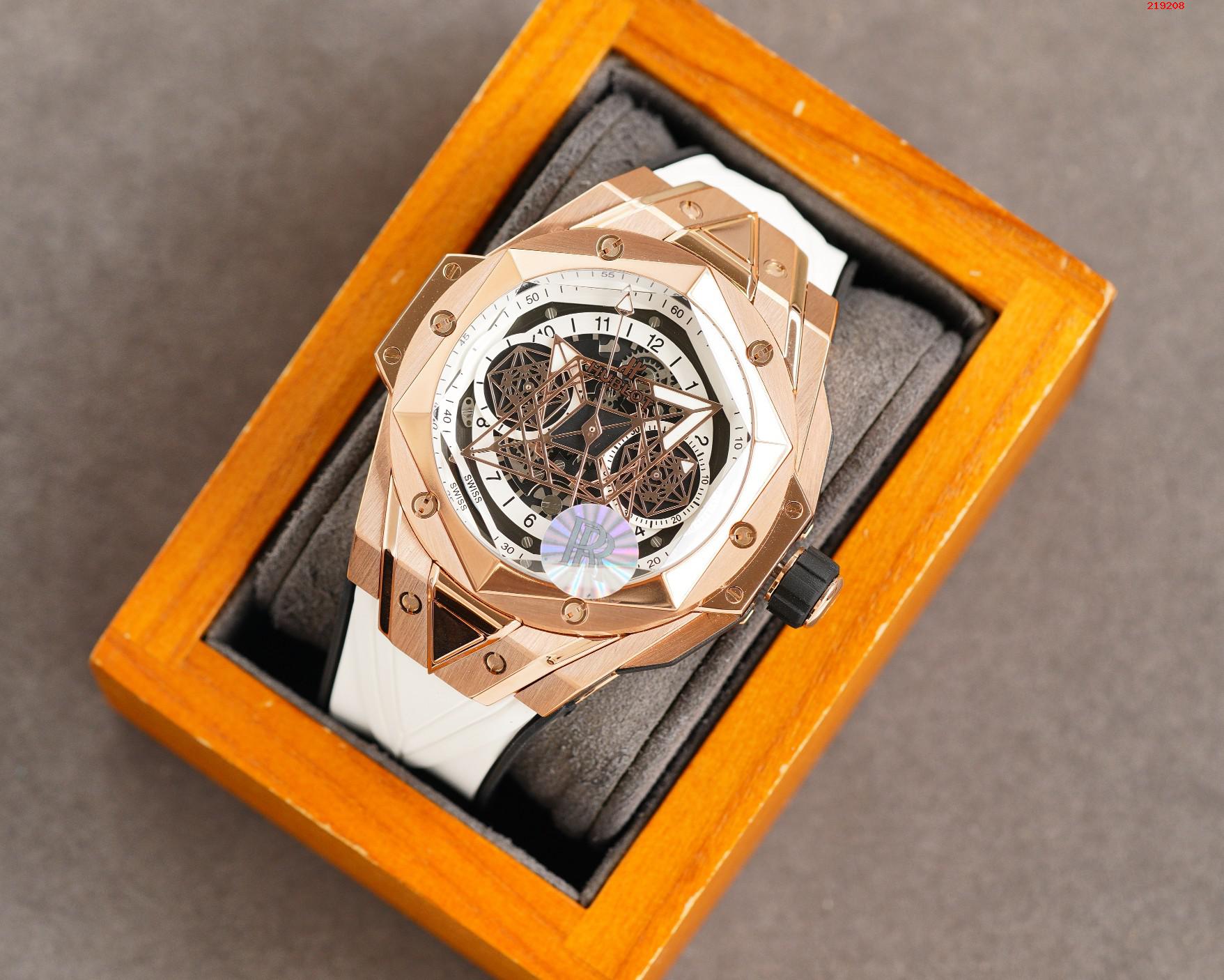 R厂出品 Hublot 宇舶 全新Big Bang Sang Bleu II 刺青腕表  