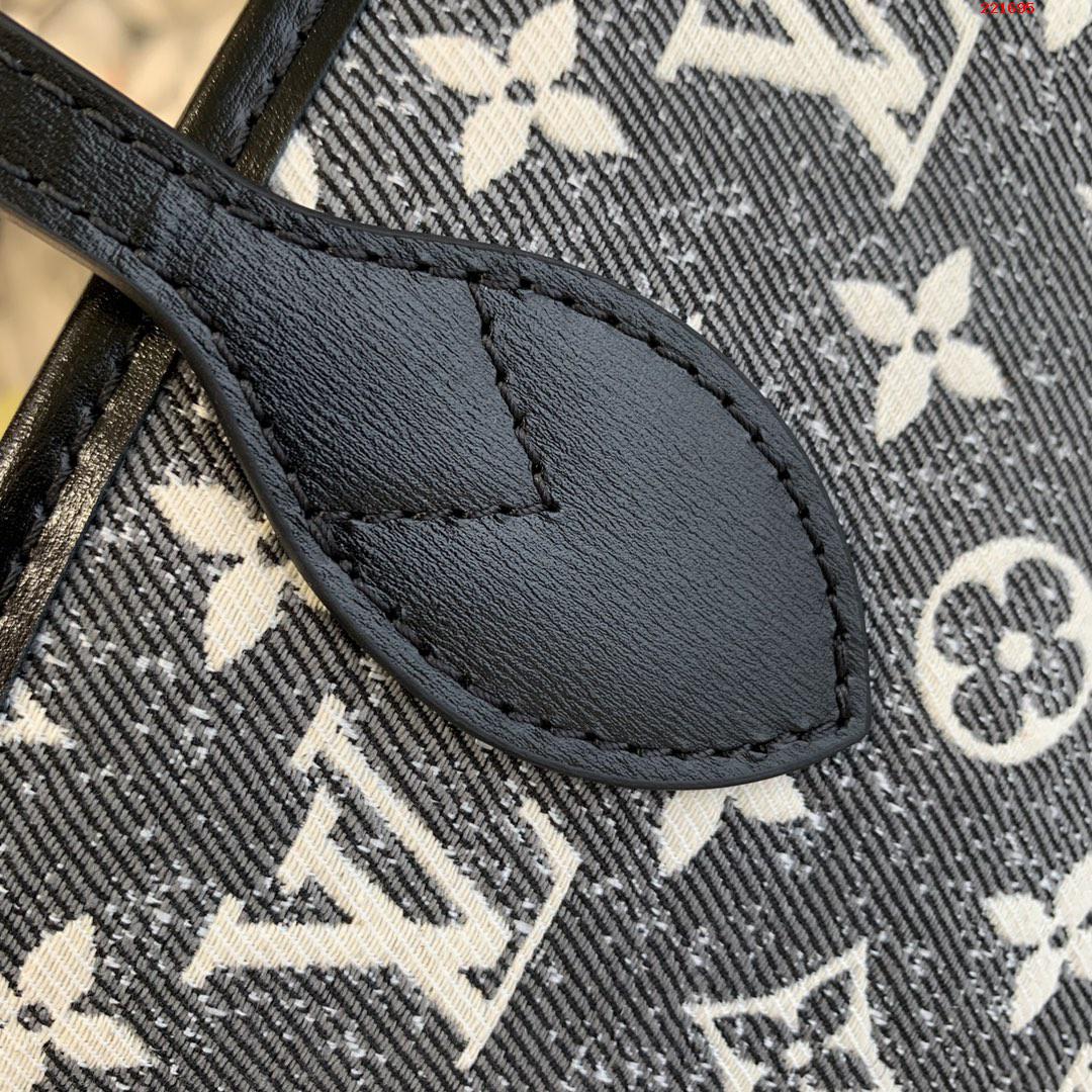 M21465本款 Neverfull 中号手袋