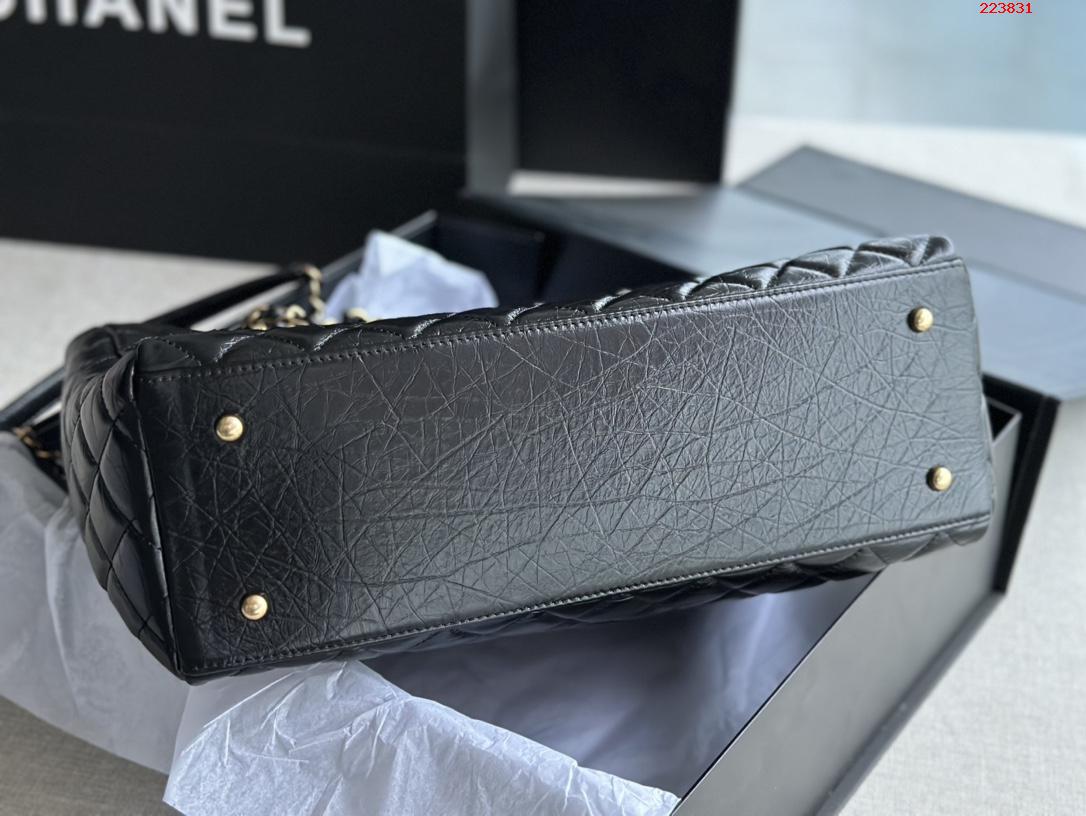 CHANEL    型号A935252019春夏新款购物大号手提包 