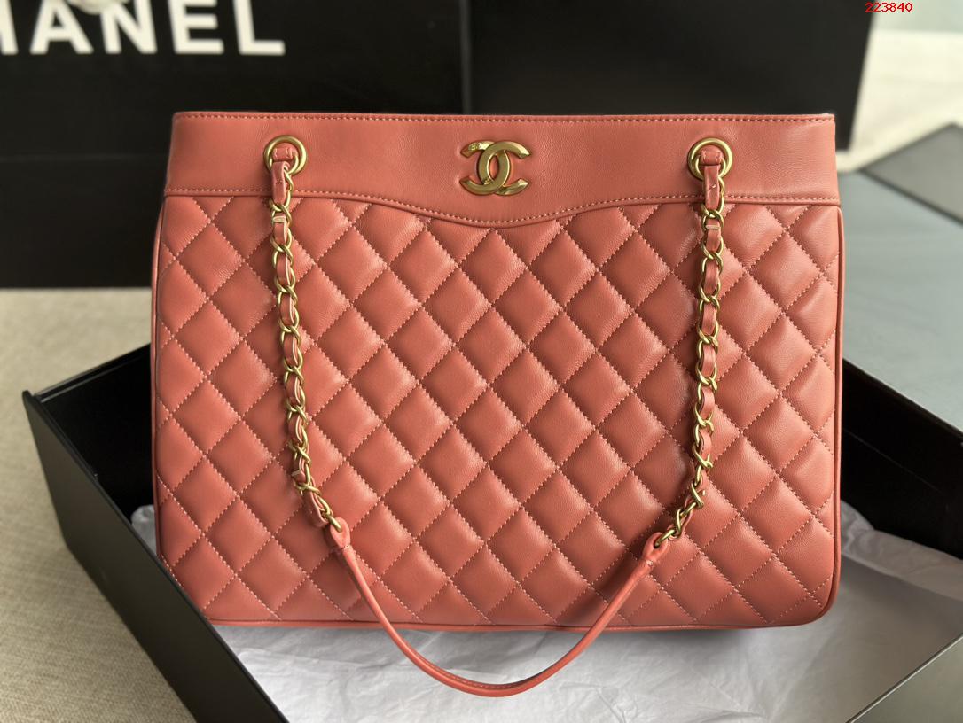 CHANEL   型号 57030    秋冬款购物袋 羊皮系列 