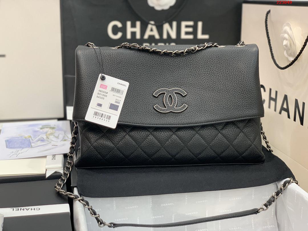 CHANEL    型号8095   2020年新款 鹿纹牛皮休闲包 