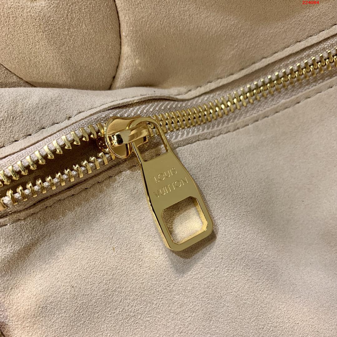   M21579本款 Neverfull 中号手袋