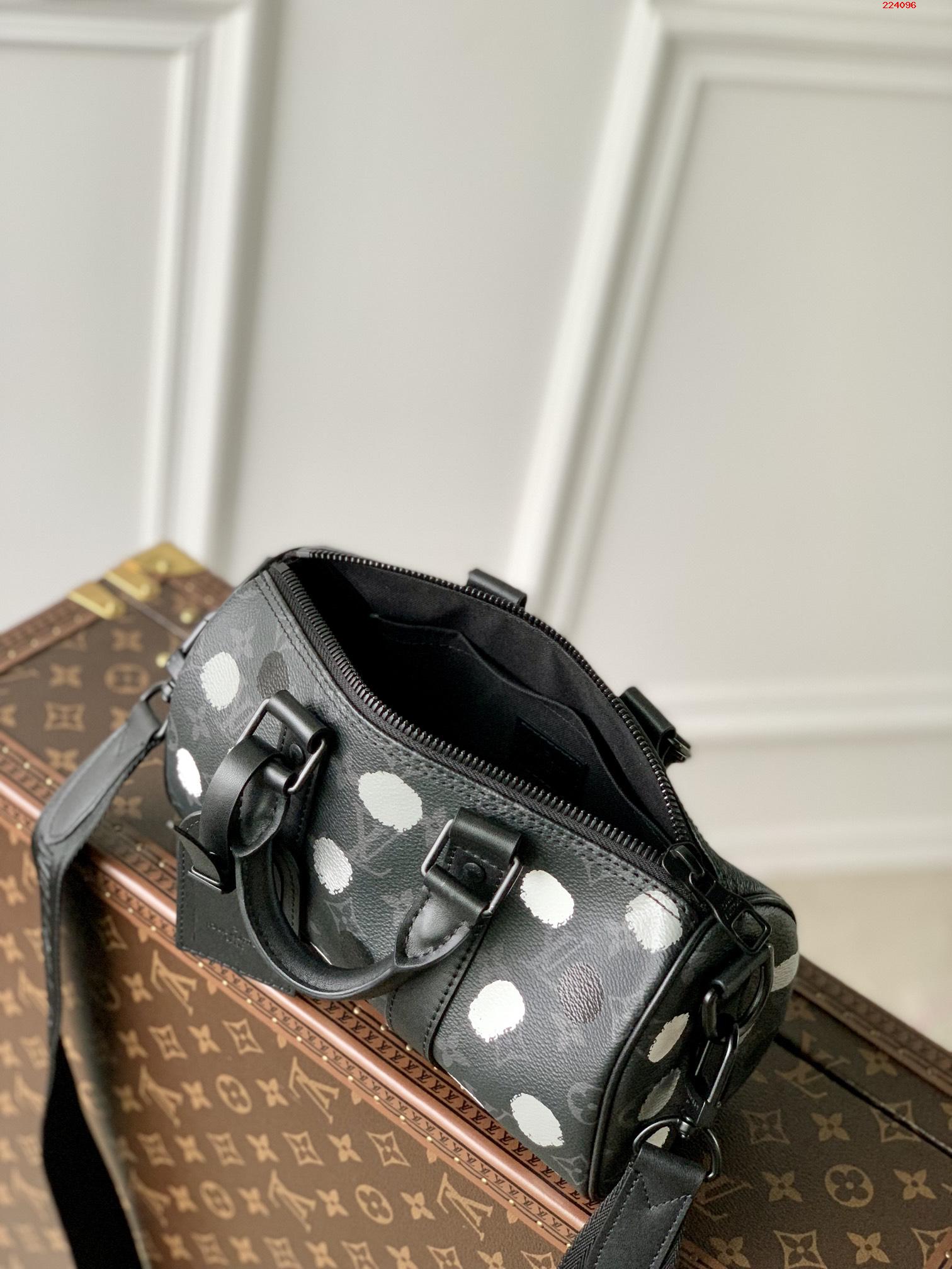  M46406黑花丝印Keepall 25 手袋是路易威登经典旅行袋的迷你版本 