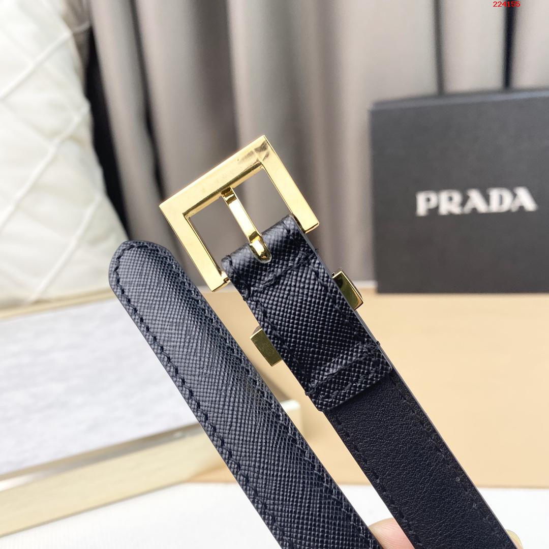 PRADA  普拉达  专柜最新女款腰带 