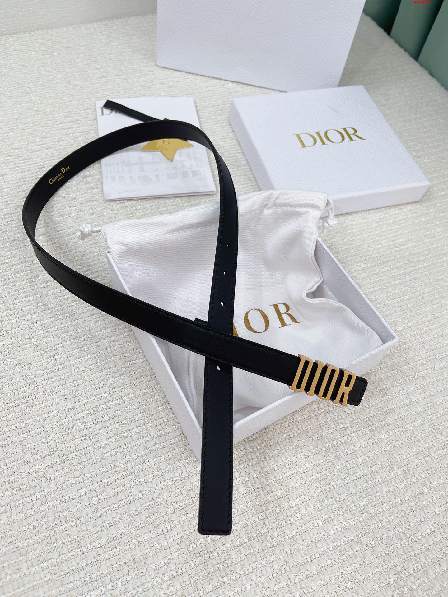 Dior.迪奥   全套包装 女款腰带 官网同步 